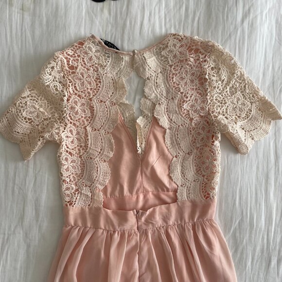 Club L Maxi Dress With Crochet Lace Detail (sz 12) - Picture 6 of 7